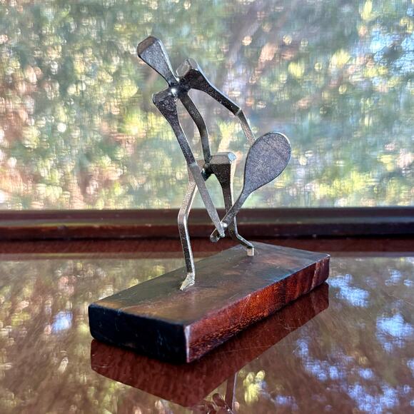 Vintage Brutalist Nail Art Sculpture Tennis Player Metal Figurine, Made in Spain - Picture 11 of 14